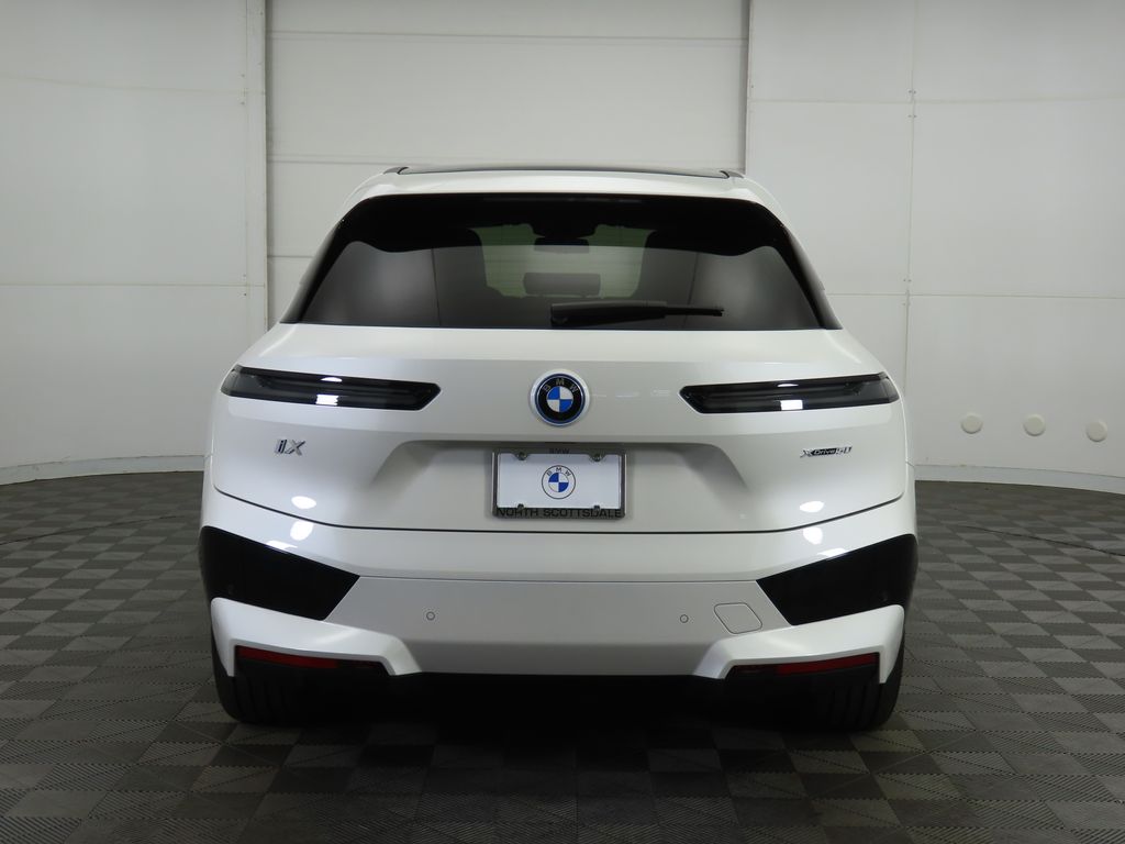 2025 BMW iX xDrive50 6