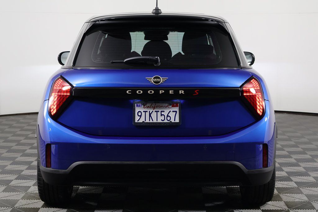 Thumbnail: 2025 MINI Cooper - 5