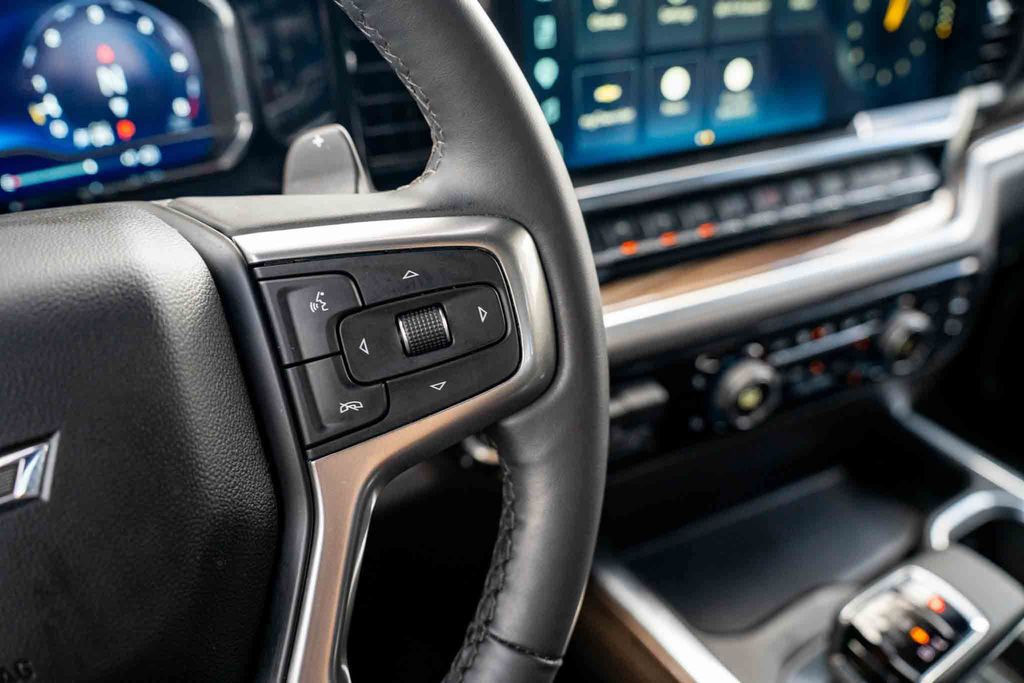 Used Car 2025 Chevrolet Silverado 1500  Lt Trail Boss For Sale Under $60,000 In Austin, Texas