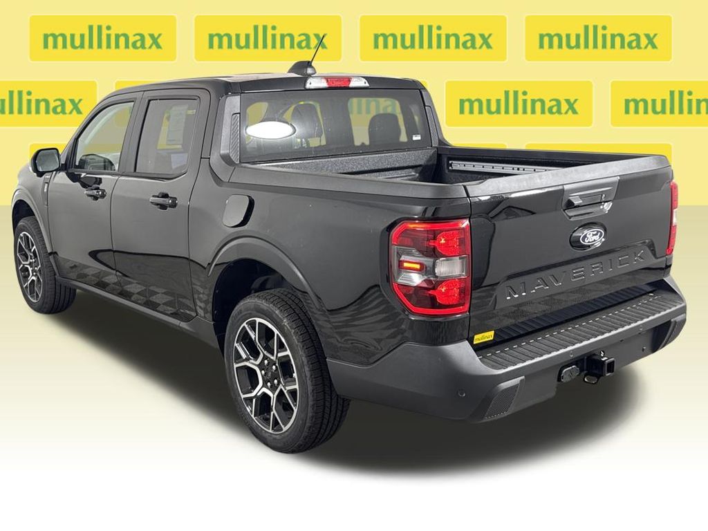 View vehicle photo 4