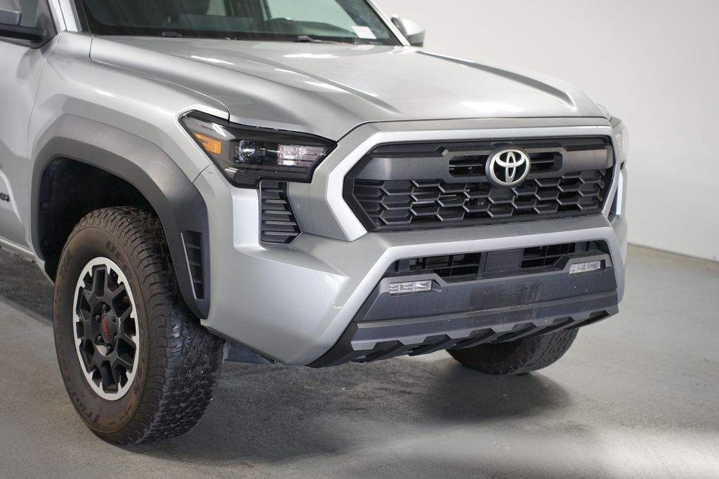 Thumbnail: 2024 Toyota Tacoma - 4