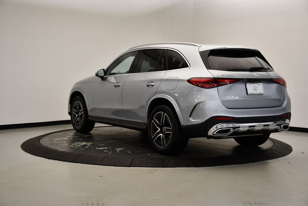 Thumbnail: 2025 Mercedes-Benz GLC - 3