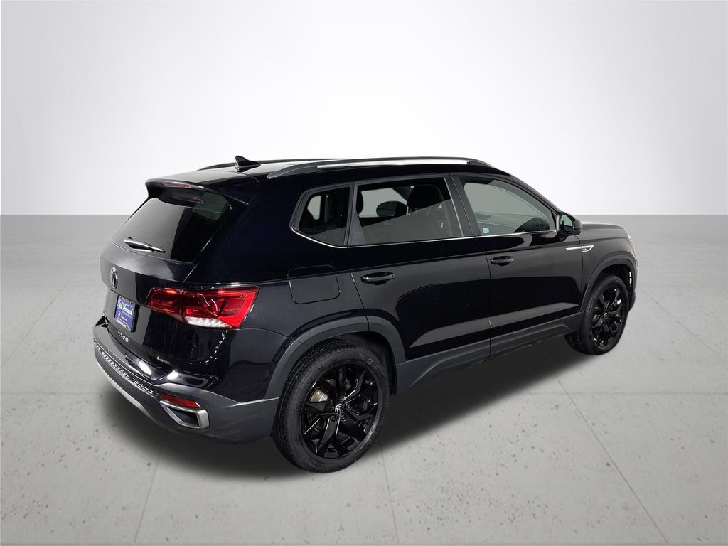 2023 Volkswagen Taos 1.5T SE