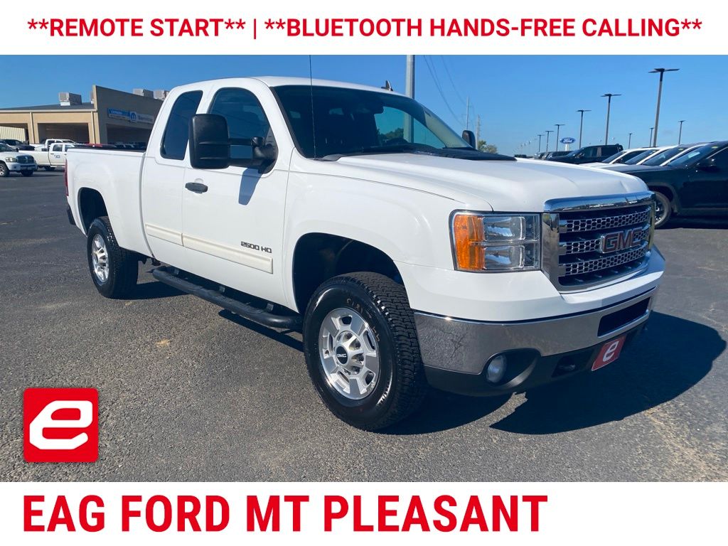 Summit White 2013 GMC Sierra 2500HD Pickup Truck 4X2 6-Speed Automatic Overdrive