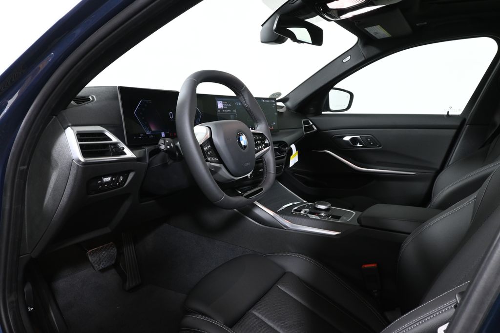 Thumbnail: 2026 BMW 3 Series - 14
