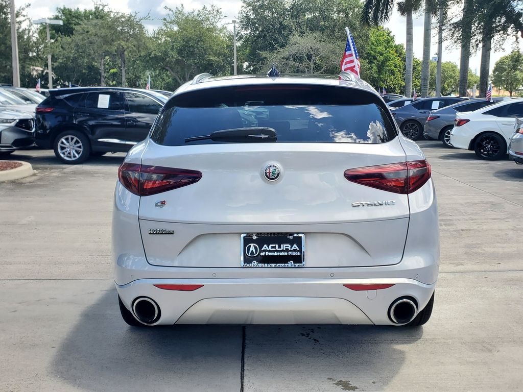 2021 Alfa Romeo Stelvio - $16,488
