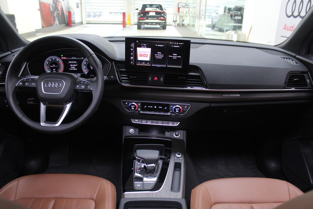 Thumbnail: 2025 Audi Q5 - 10