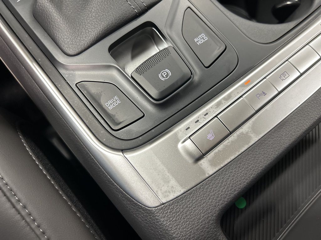 new 2026 Kia Carnival car, priced at $41,665