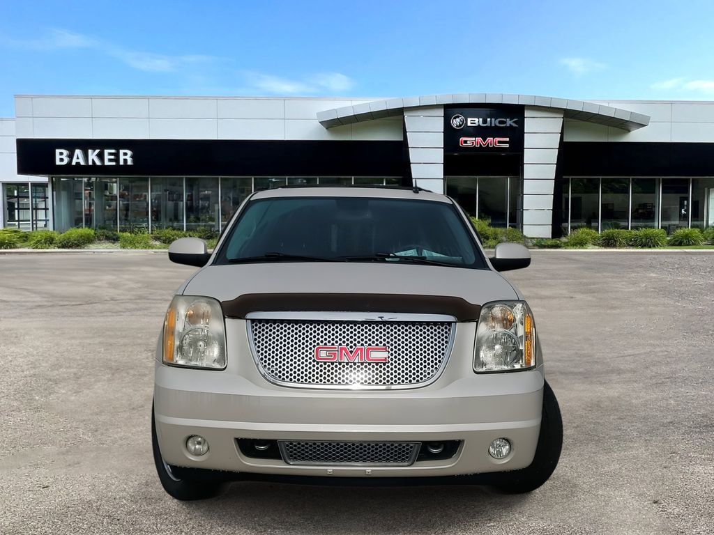 2013 GMC Yukon SLT 2