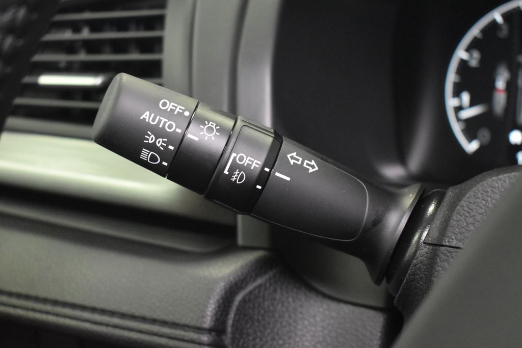 Thumbnail: 2026 Honda Odyssey - 14