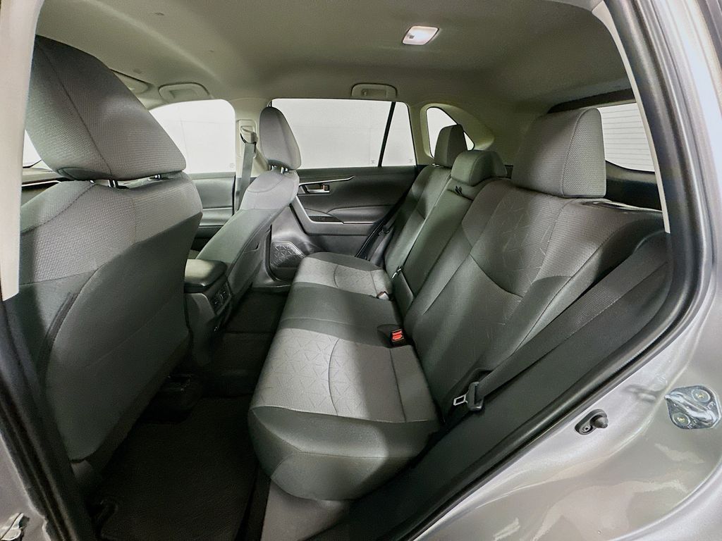 Thumbnail: 2025 Toyota RAV4 - 24