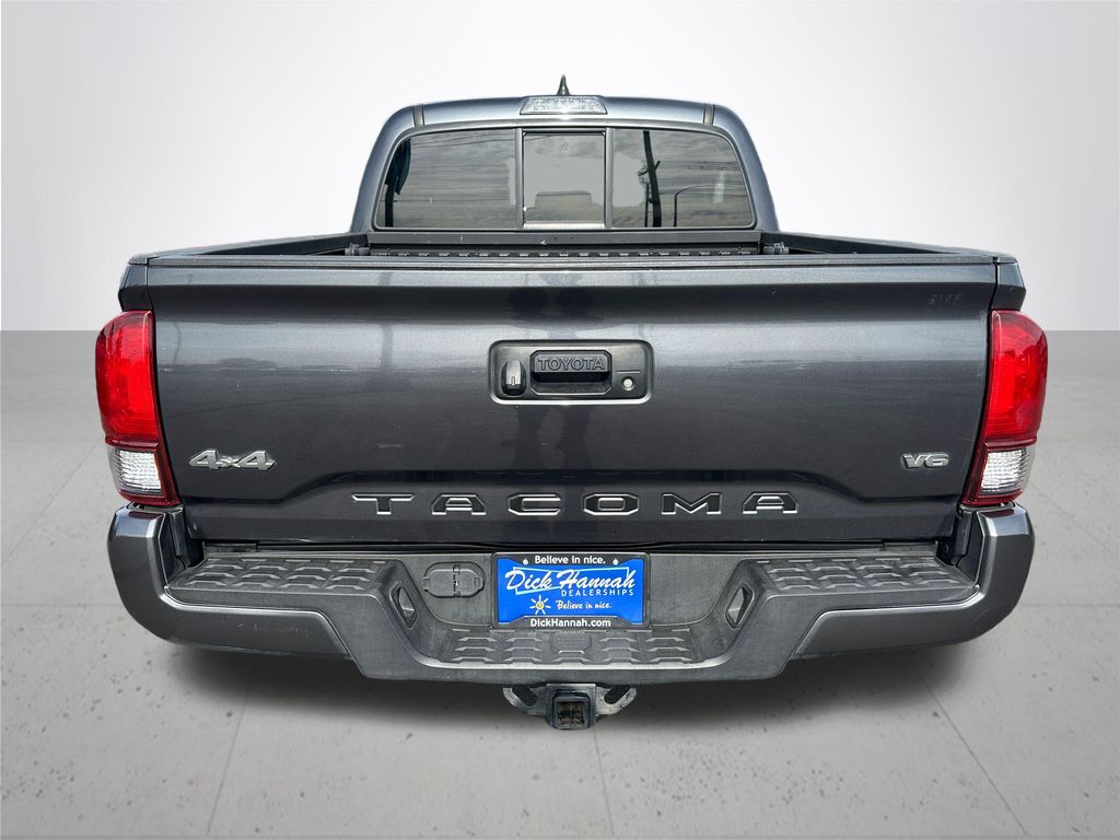 2022 Toyota Tacoma SR