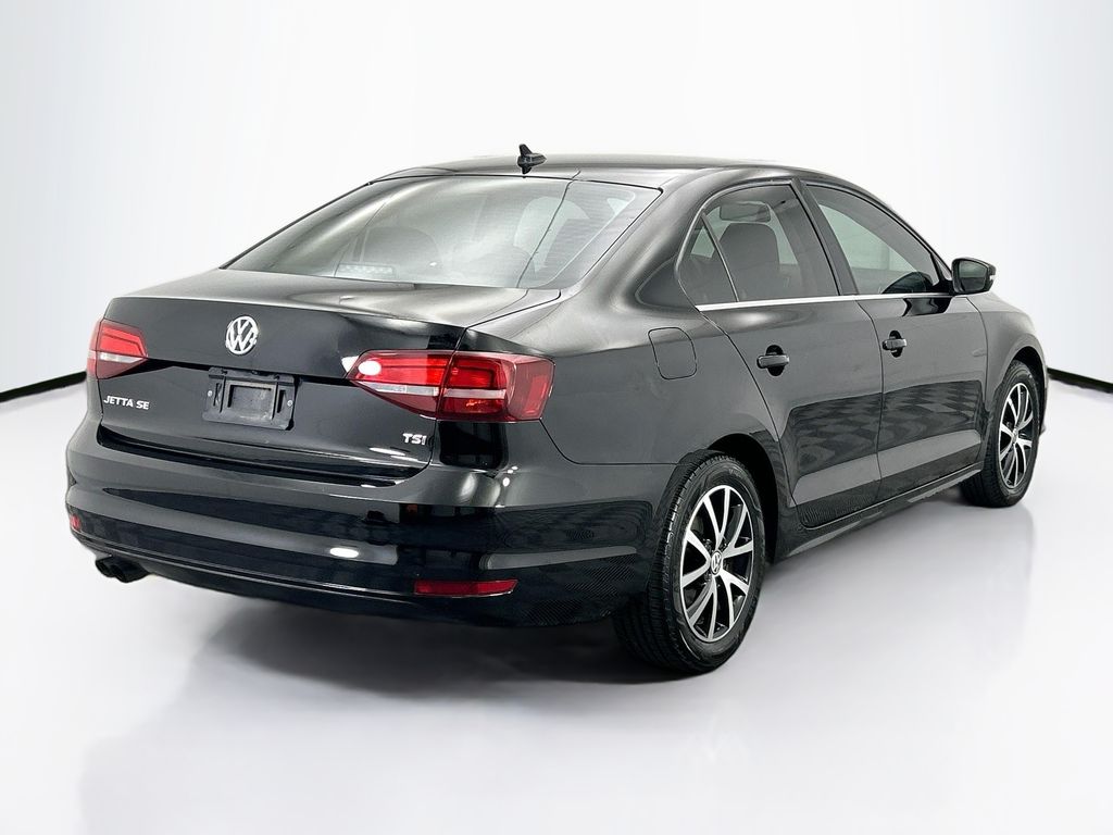 Thumbnail: 2018 Volkswagen Jetta - 5