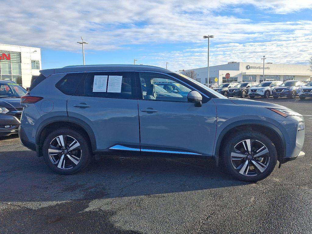 Thumbnail: 2022 Nissan Rogue - 7