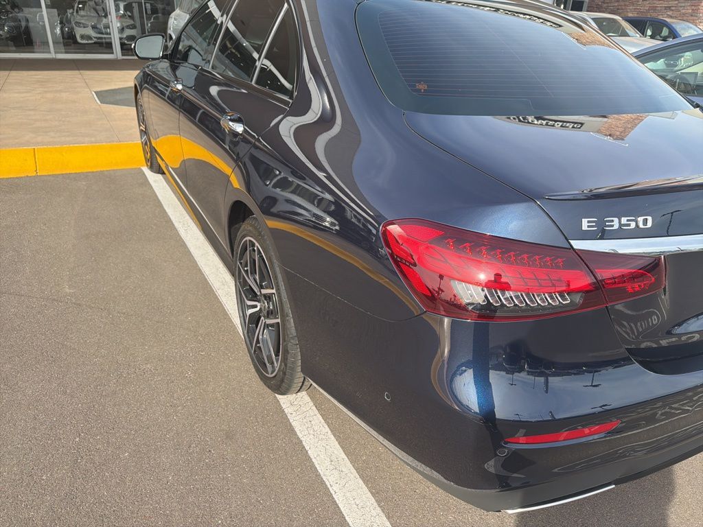 Thumbnail: 2023 Mercedes-Benz E-Class - 3