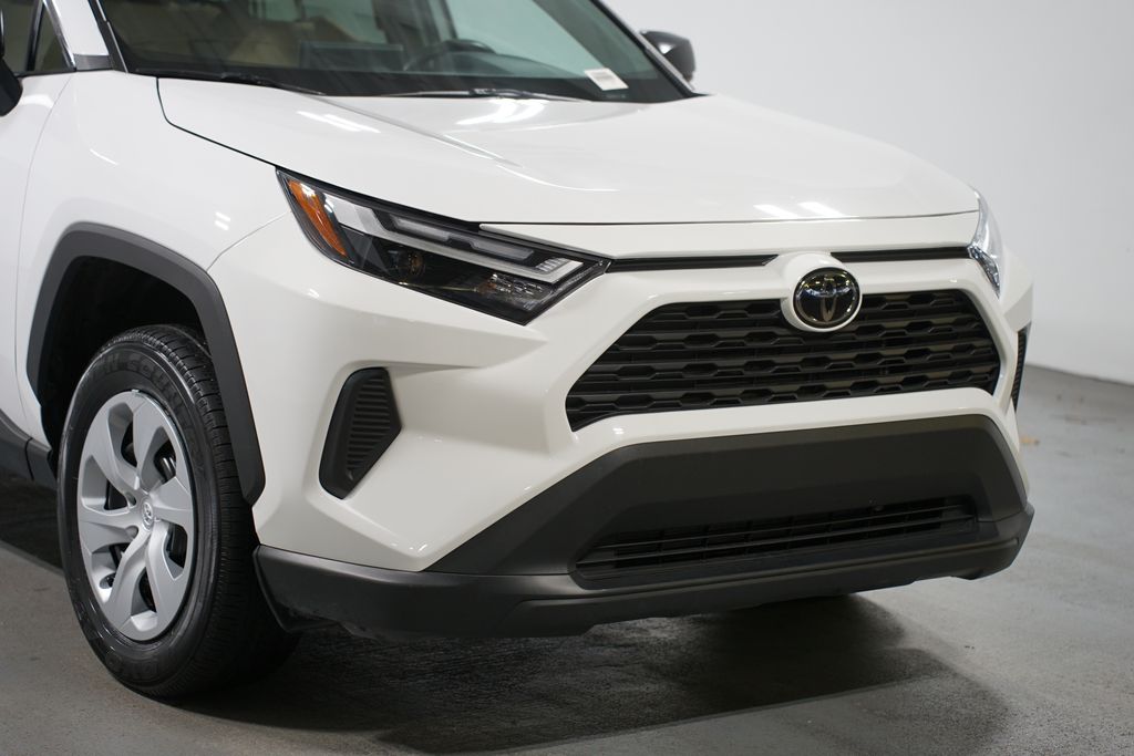 Thumbnail: 2025 Toyota RAV4 - 4