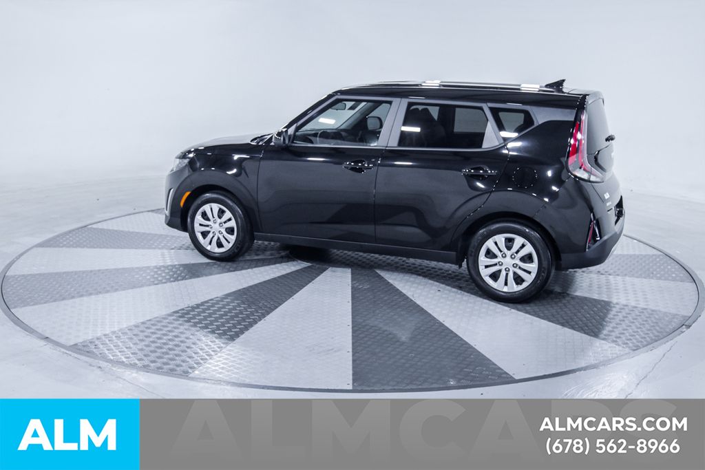 Used 2023 Black Kia LX image 15