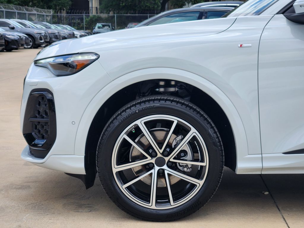 new 2026 Audi Q5 car, priced at $62,640