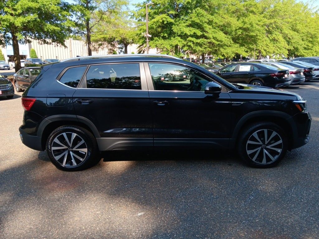 2024 Volkswagen Taos 1.5T SE 6