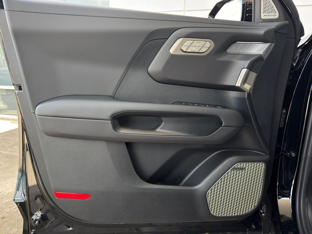 2027 Kia Telluride SX Black at Community Kia