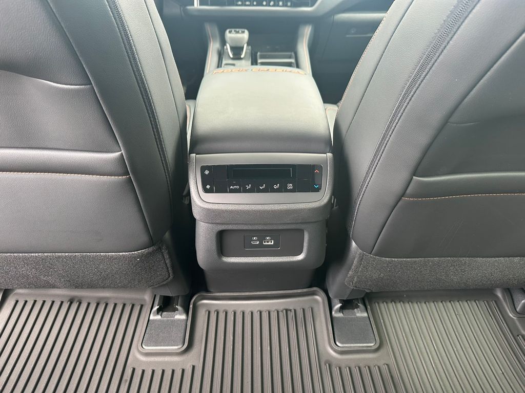 2025 Nissan Pathfinder Rock Creek