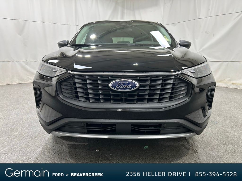 2025 Ford Escape Active photo 2
