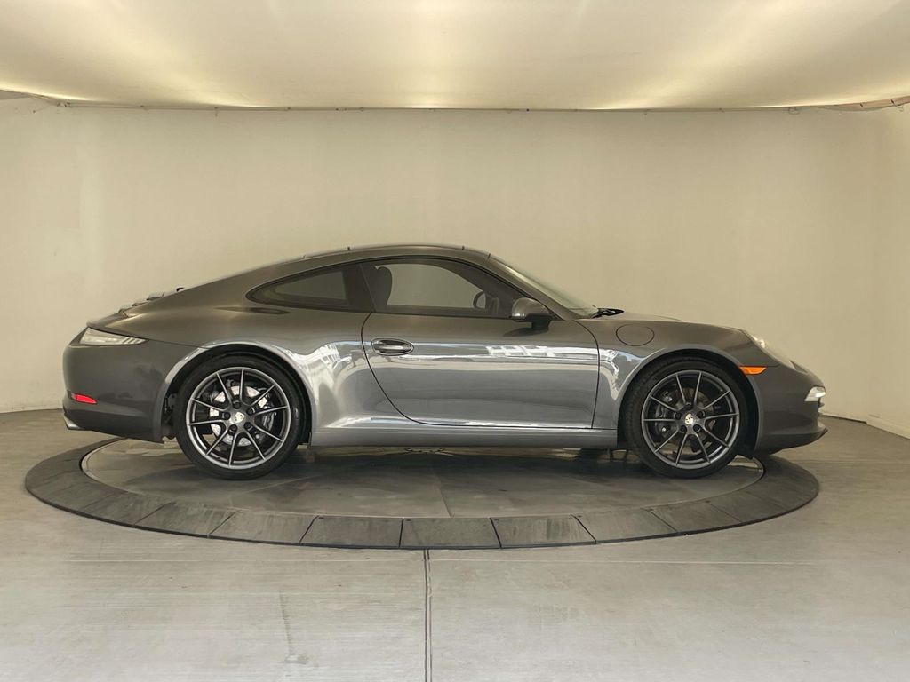 2013 Porsche 911 Carrera - 7