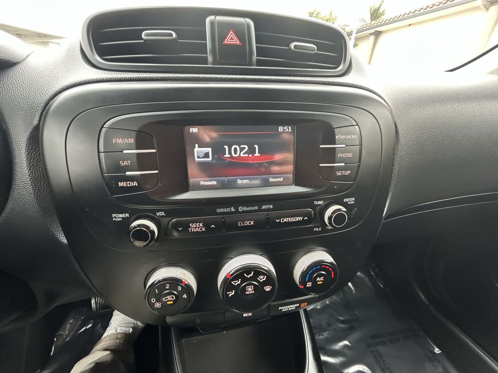 Thumbnail: 2014 Kia Soul - 16