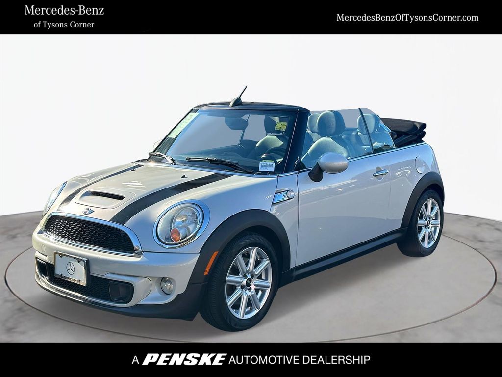 2014 MINI Cooper Base -
                Vienna, VA