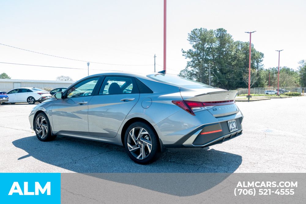 Certified Used 2025 Silver Hyundai SEL Sport image 8