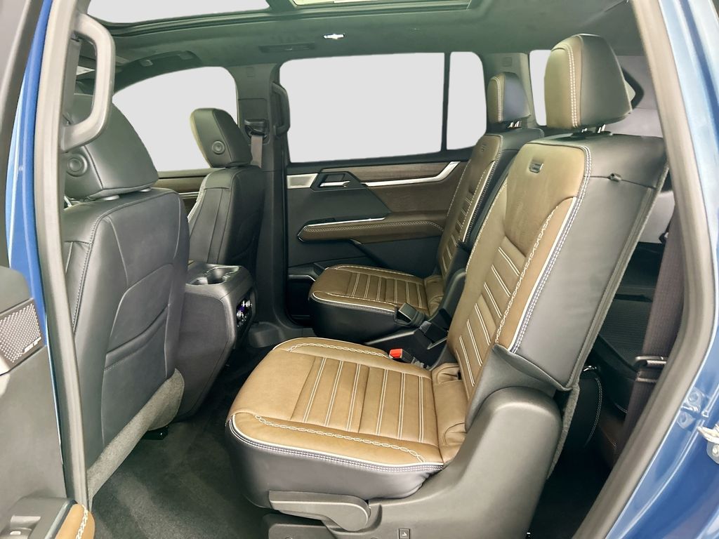 Thumbnail: 2026 GMC Acadia - 20