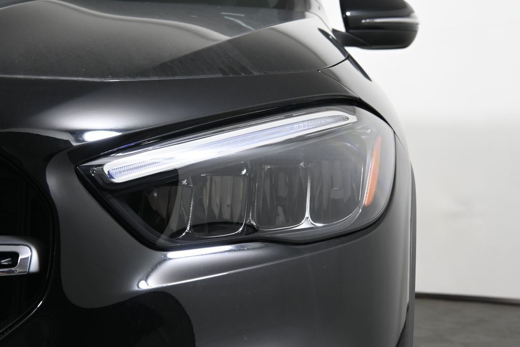 Thumbnail: 2025 Mercedes-Benz GLA - 10