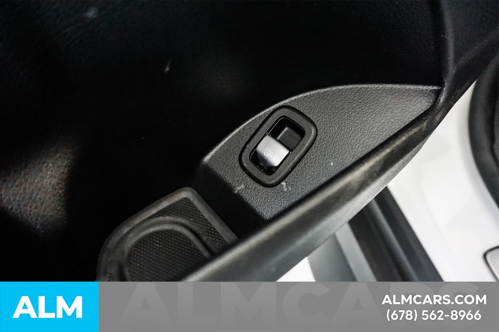Used 2024 White Mercedes-Benz GLC 300 Coupe image 52