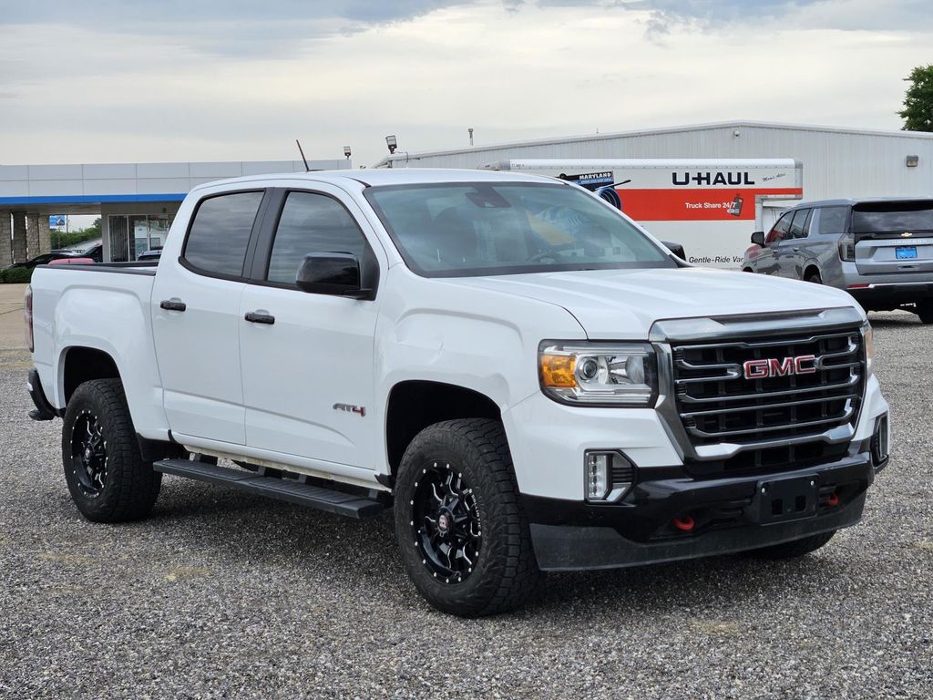 Summit White 2021 GMC Canyon AT4 Crew Cab 4WD with Cloth Pickup Truck Four-Wheel Drive 8-Speed Automatic