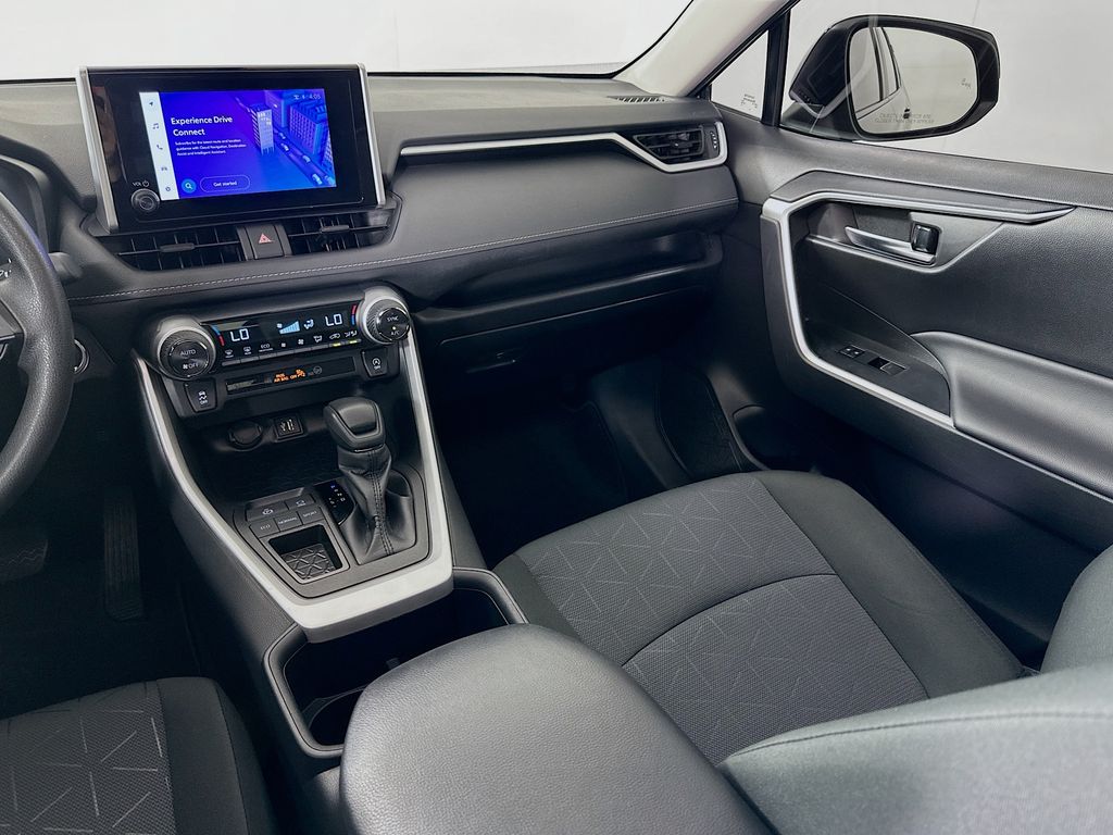 Thumbnail: 2025 Toyota RAV4 - 24