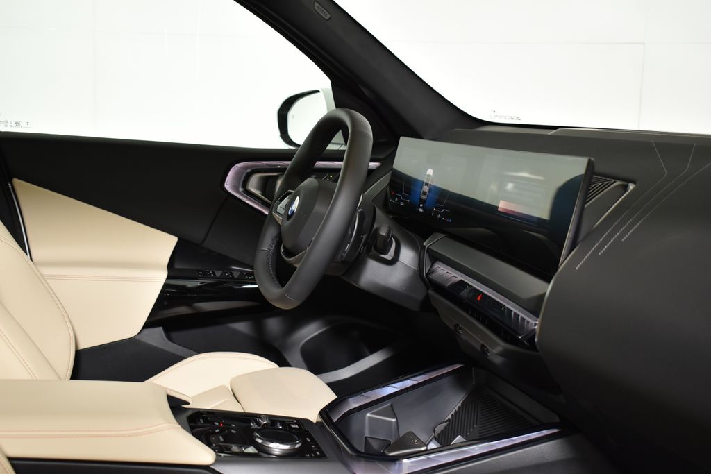 Thumbnail: 2026 BMW X3 - 32