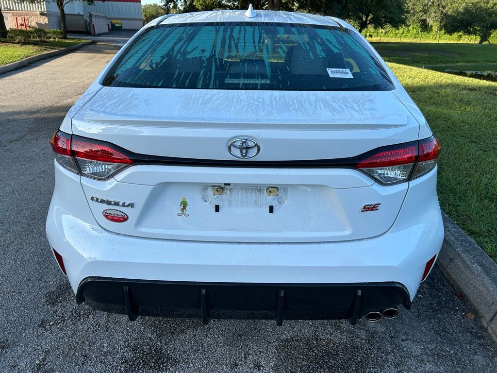 Thumbnail: 2024 Toyota Corolla - 4