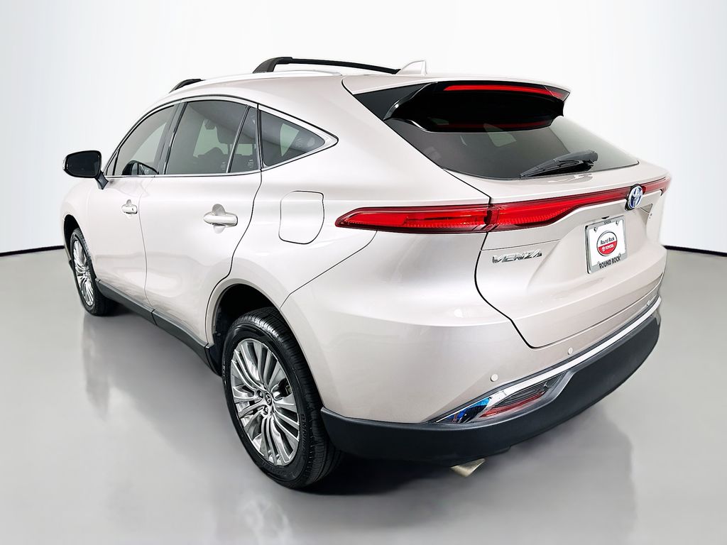 Thumbnail: 2023 Toyota Venza - 7