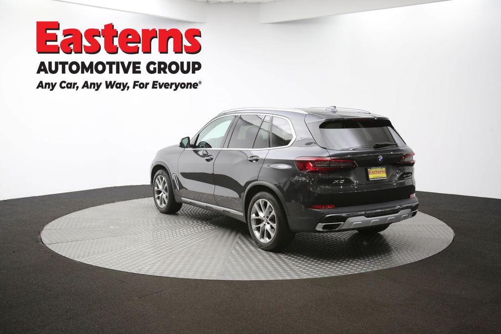 Used 2022 Gray BMW xDrive40i image 70