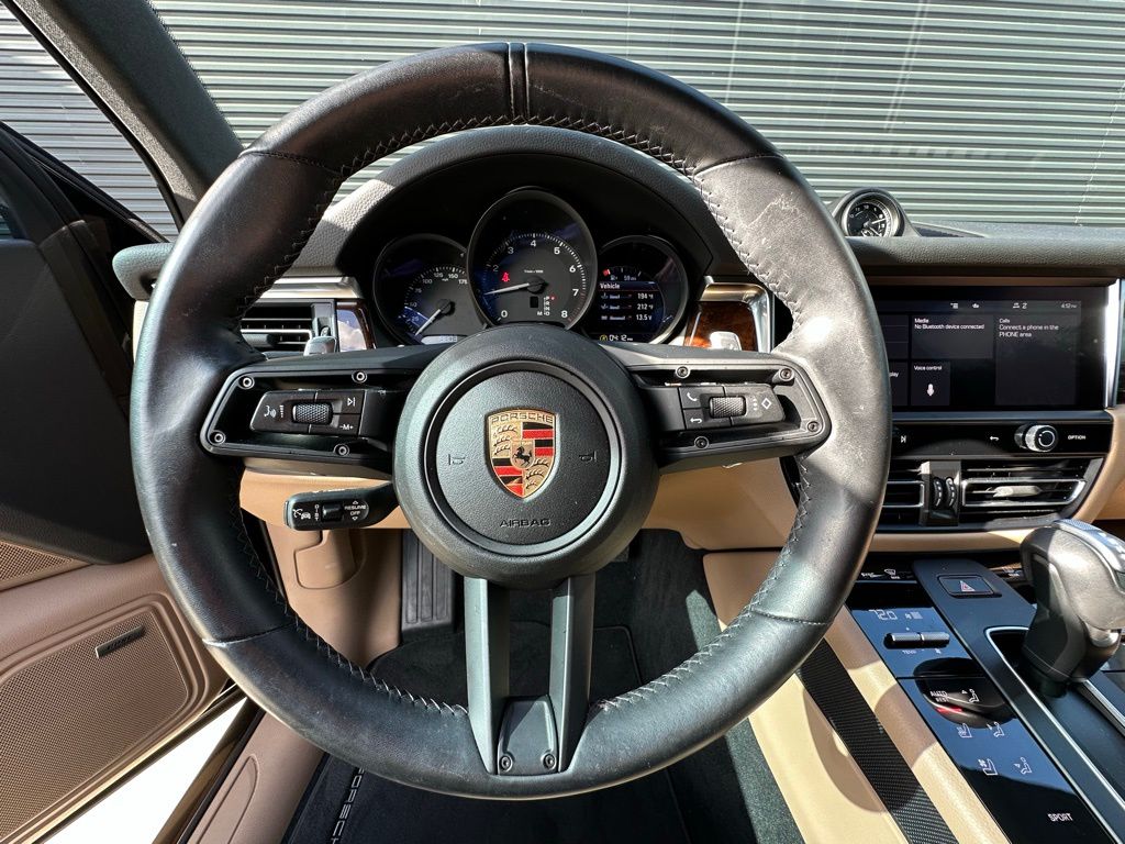 Thumbnail: 2024 Porsche Macan - 15