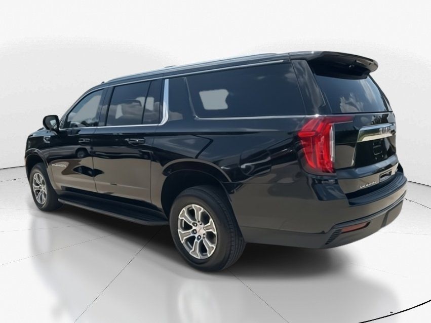 2022 Onyx Black GMC Yukon XL SLE 4X4 SUV