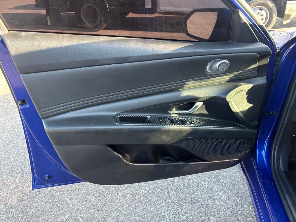 2023 Hyundai Elantra SEL Blue at DeMontrond Auto Country