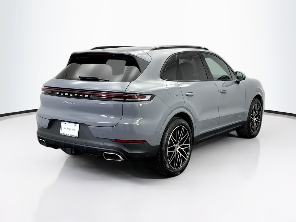 Thumbnail: 2026 Porsche Cayenne - 7