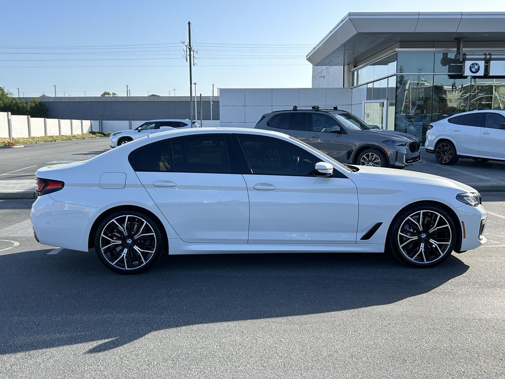 2022 BMW 5 Series 540i 6