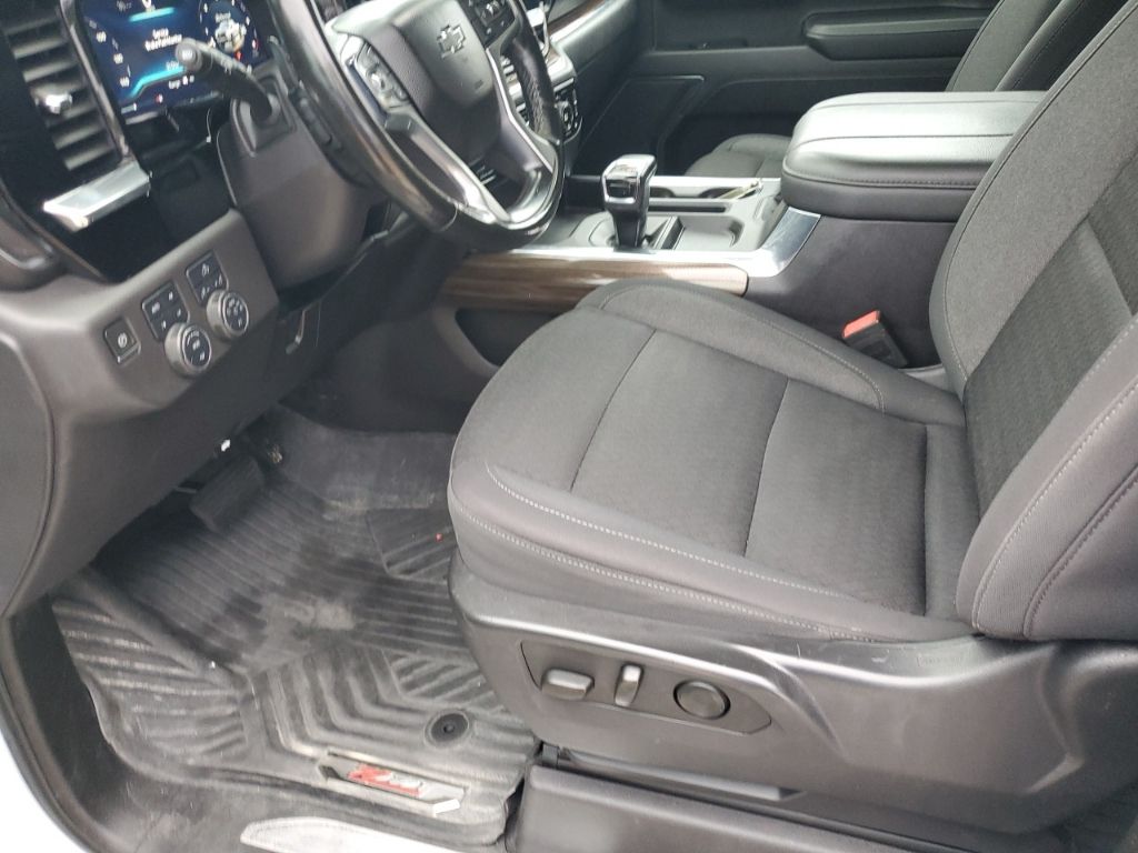 Used Car 2024 Chevrolet Silverado 1500  Lt Trail Boss For Sale Under $50,000 In Austin, Texas