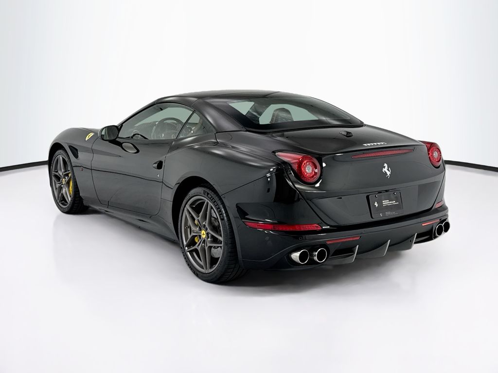 Thumbnail: 2016 Ferrari California - 15