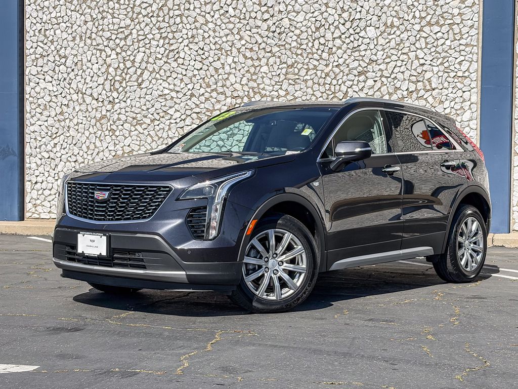 2023 Cadillac XT4 Premium Luxury AWD