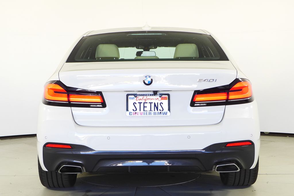 Thumbnail: 2022 BMW 5 Series - 8