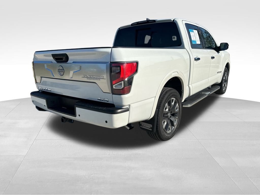 2024 Nissan Titan Platinum Reserve 8