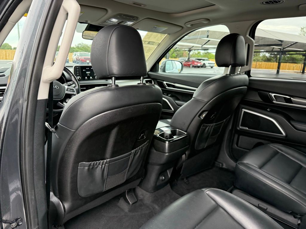 Thumbnail: 2021 Kia Telluride - 23